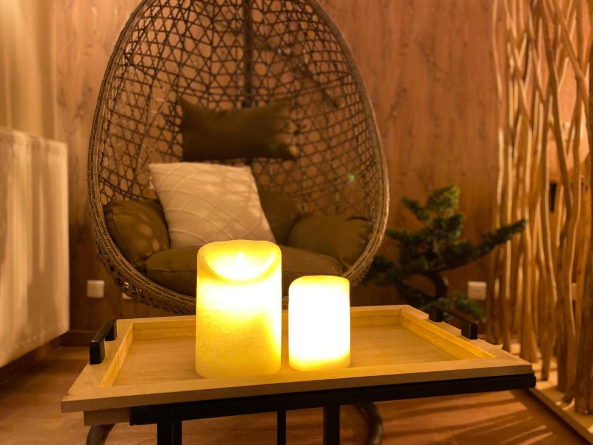 L'Esprit Zen: Tranquil City Center Stay in Verdun Exterior photo